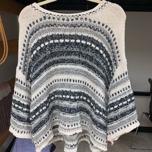 CUTE short sleeved sweater